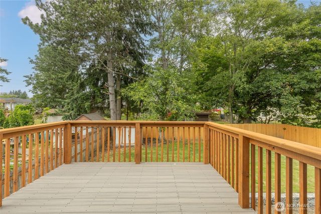 5129 30th Street NE, Tacoma, WA 98422