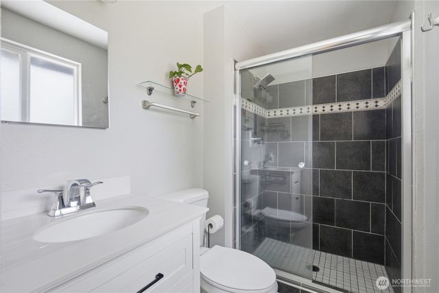 5129 30th Street NE, Tacoma, WA 98422