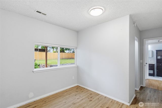 5129 30th Street NE, Tacoma, WA 98422