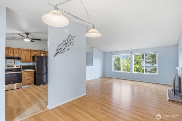 5129 30th Street NE, Tacoma, WA 98422