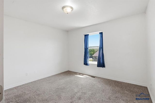 910 Heritage Drive, Spearfish, SD 57783