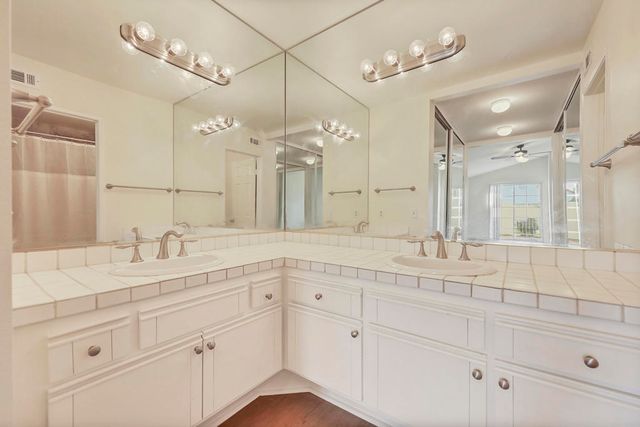 43852 Via Palma, Palm Desert, CA 92211