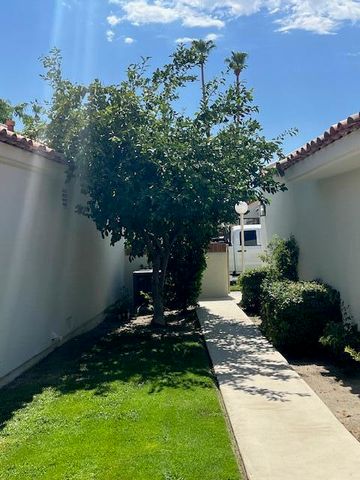 43852 Via Palma, Palm Desert, CA 92211