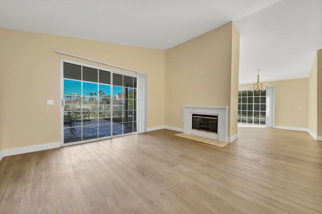 43852 Via Palma, Palm Desert, CA 92211