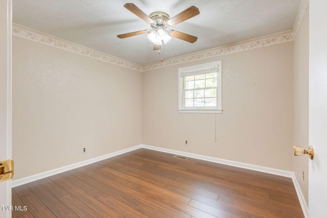 551 Meadowcrest Drive, Bristol, VA 24201