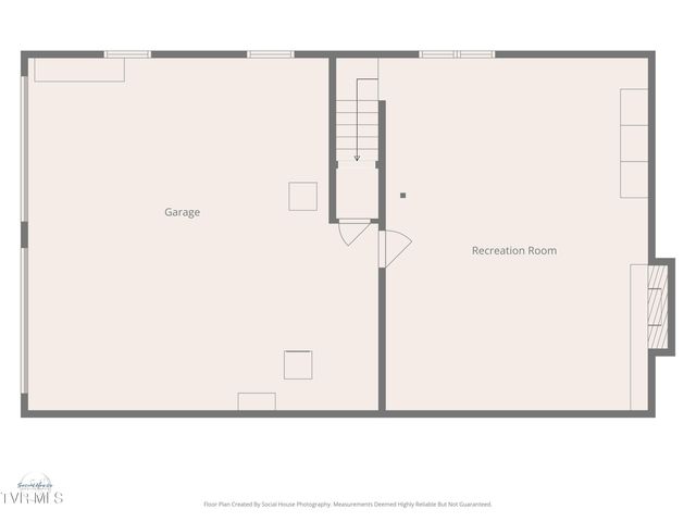 551 Meadowcrest Drive, Bristol, VA 24201