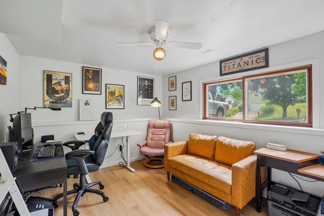 2710 Golden Gate Way, Madison, WI 53713