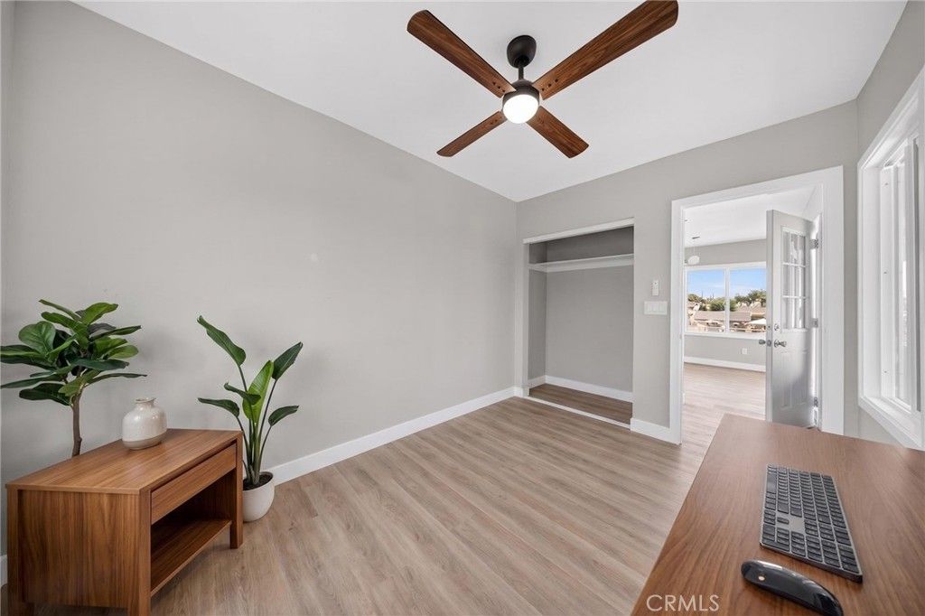 Image 13 of property listing at 1305 W 46th, Los Angeles, CA 90037