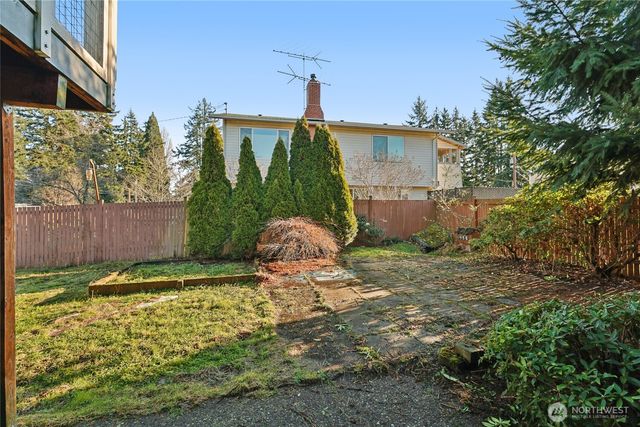 20403 63rd Place W, Lynnwood, WA 98036