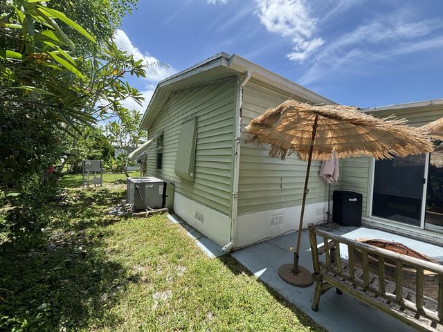 4520 NW 68th Place, Coconut Creek, FL 33073