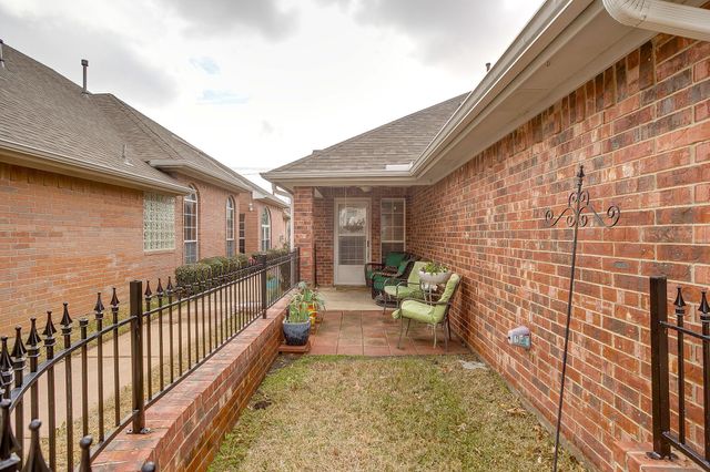 2311 Ragland Road, Mansfield, TX 76063