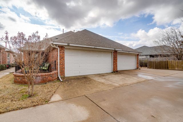 2311 Ragland Road, Mansfield, TX 76063