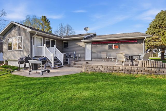 2209 Gorton Avenue NW, Willmar, MN 56201