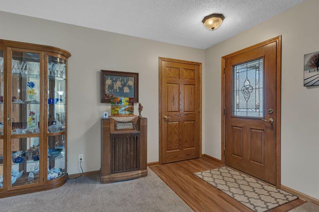 2209 Gorton Avenue NW, Willmar, MN 56201