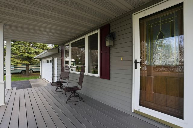 2209 Gorton Avenue NW, Willmar, MN 56201