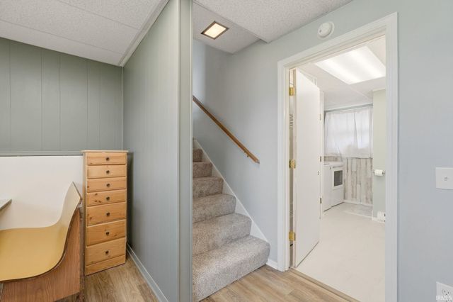 373 N Park Lane, Butler, IN 46721