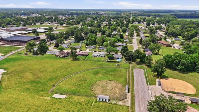 373 N Park Lane, Butler, IN 46721