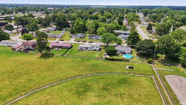 373 N Park Lane, Butler, IN 46721