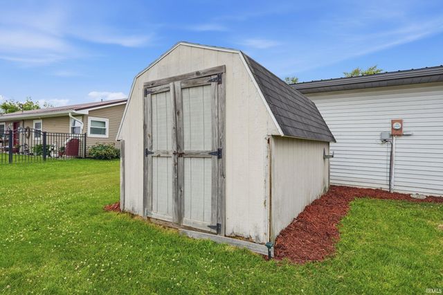 373 N Park Lane, Butler, IN 46721