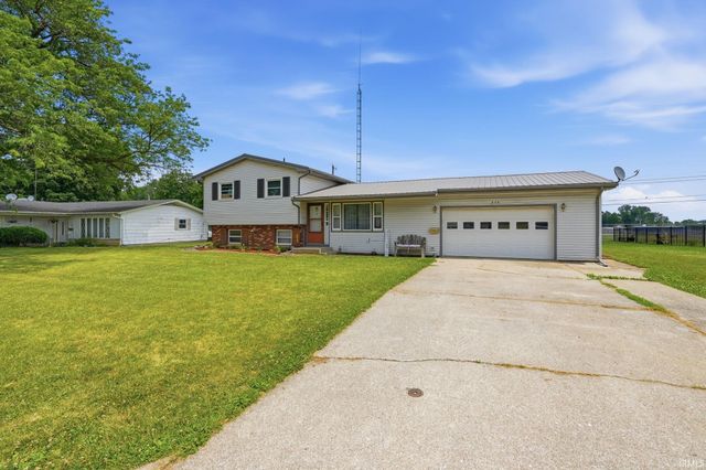 373 N Park Lane, Butler, IN 46721