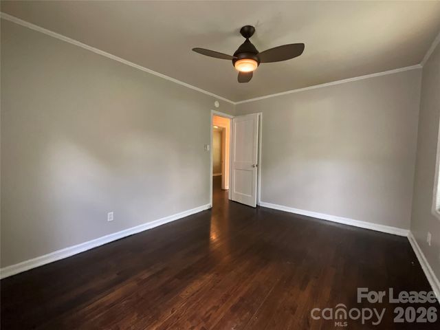 6013 Carver Boulevard B, Charlotte, NC 28269
