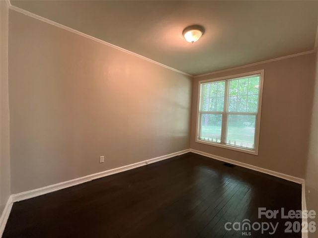 6013 Carver Boulevard B, Charlotte, NC 28269