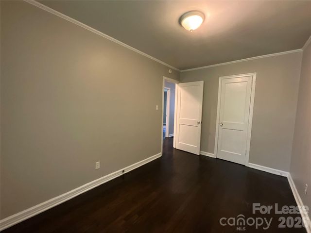 6013 Carver Boulevard B, Charlotte, NC 28269