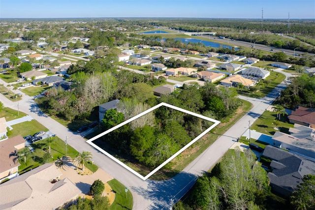 2 BISHOP LANE, Palm Coast, FL 32137