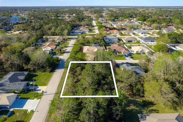 2 BISHOP LANE, Palm Coast, FL 32137