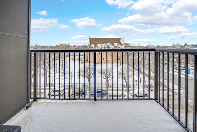 2605 S Indiana Avenue 402, Chicago, IL 60616