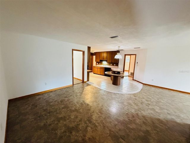 1009 NW 36 ROAD, Gainesville, FL 32609