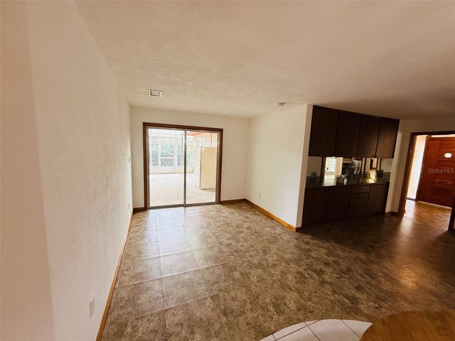 1009 NW 36 ROAD, Gainesville, FL 32609