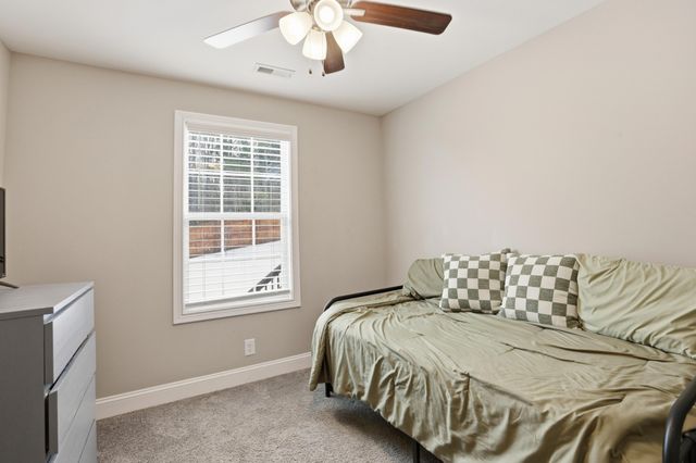 1148 Racker Dr, Clarksville, TN 37043