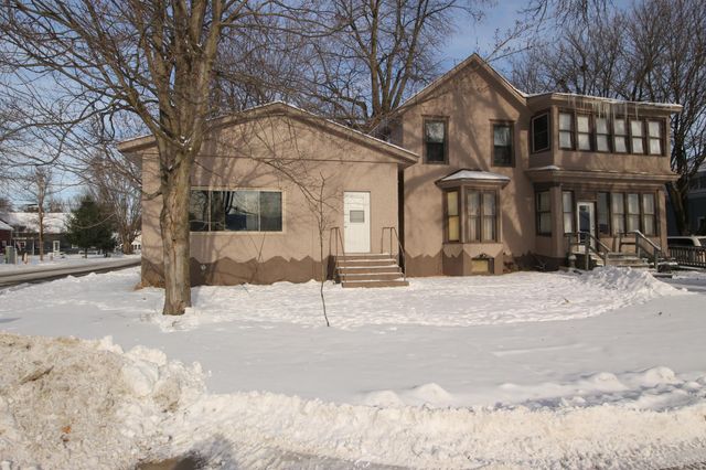 345 W 4th Street, Rush City, MN 55069