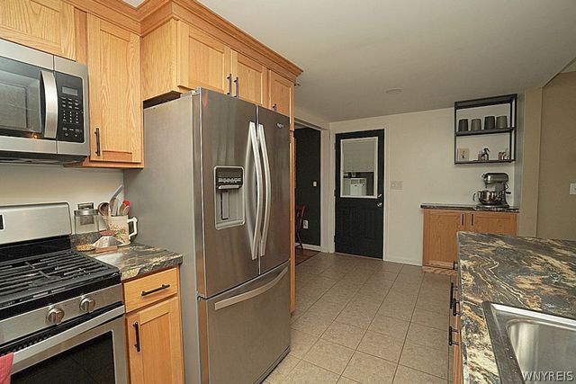 3801 Sowles Road, Hamburg, NY 14075