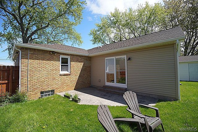 3801 Sowles Road, Hamburg, NY 14075