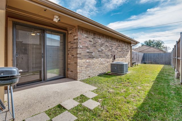 2954 Allister Street, Dallas, TX 75229