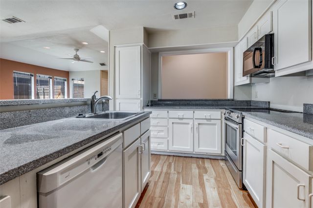 2954 Allister Street, Dallas, TX 75229