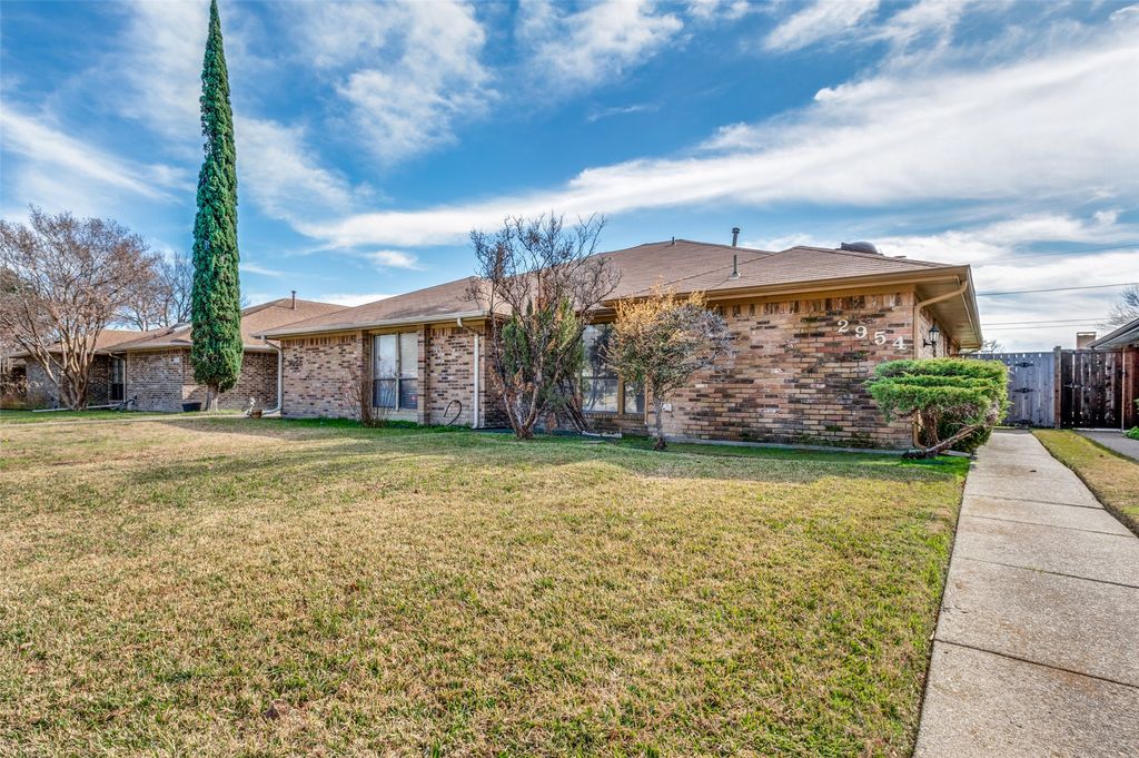 2954 Allister Street, Dallas, TX 75229