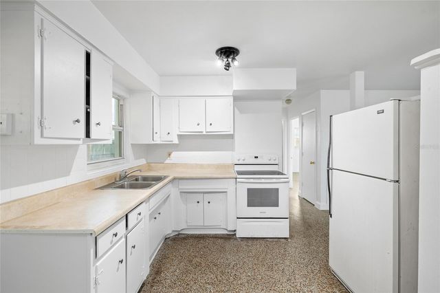 6531 82ND AVENUE N, Pinellas Park, FL 33781