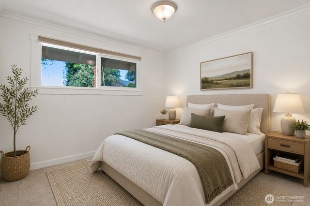 3519 NE 8th Street, Renton, WA 98056