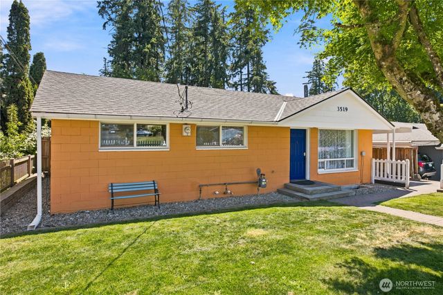 3519 NE 8th Street, Renton, WA 98056