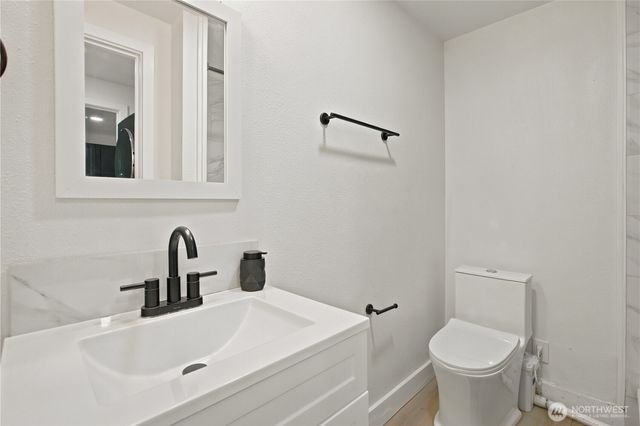 3519 NE 8th Street, Renton, WA 98056