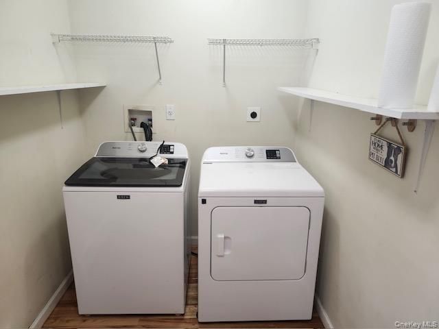 4 Gatz Road, Riverhead, NY 11901