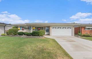 29362 Desmond Drive, Warren, MI 48093