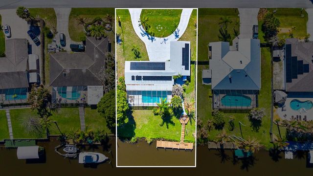343 SE Verada Avenue, Port St. Lucie, FL 34983