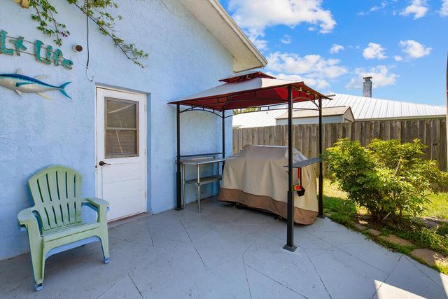 343 SE Verada Avenue, Port St. Lucie, FL 34983