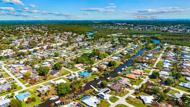 343 SE Verada Avenue, Port St. Lucie, FL 34983