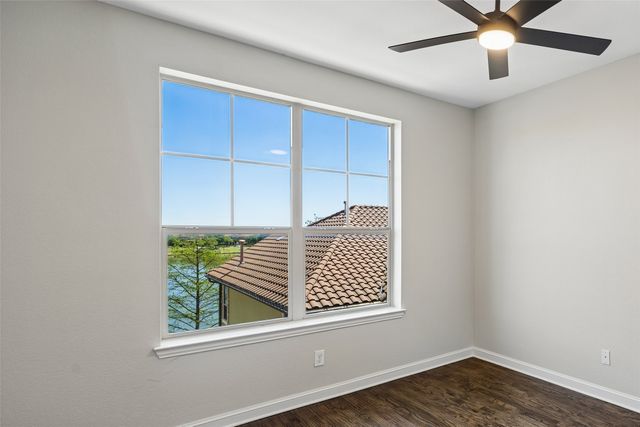 6722 Plaza Viaduct, Irving, TX 75039