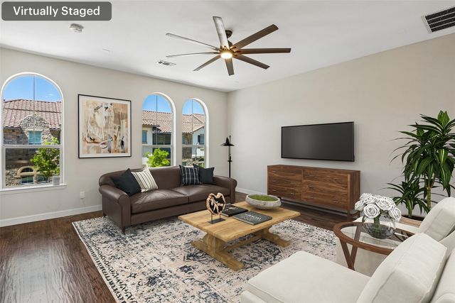 6722 Plaza Viaduct, Irving, TX 75039